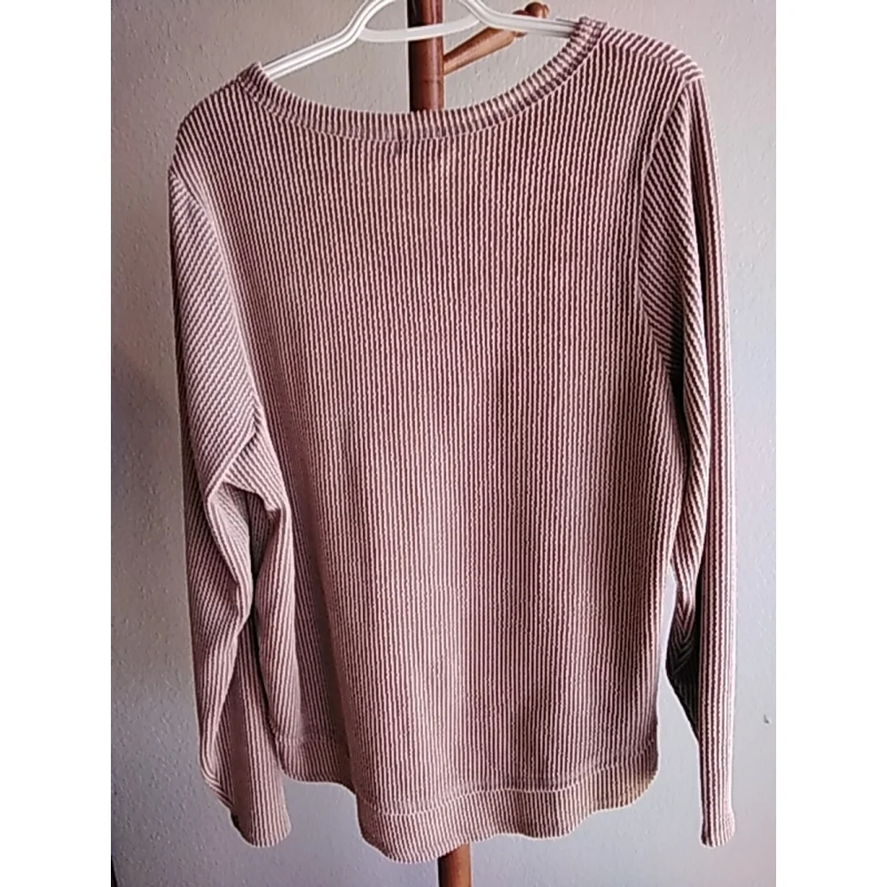 🛍 💕NWOT 💕Women's BKE Long Sleeve Top Size L Brown - Picture 5 of 8